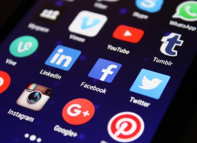 Followers c'est quoi en 2026 : découvrez leur importance et comment les attirer