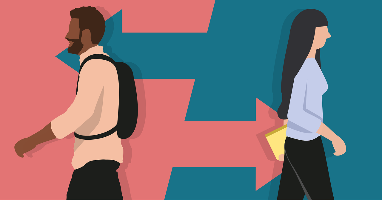 Que dois-je considérer lors de la transition de collègue à manager ?