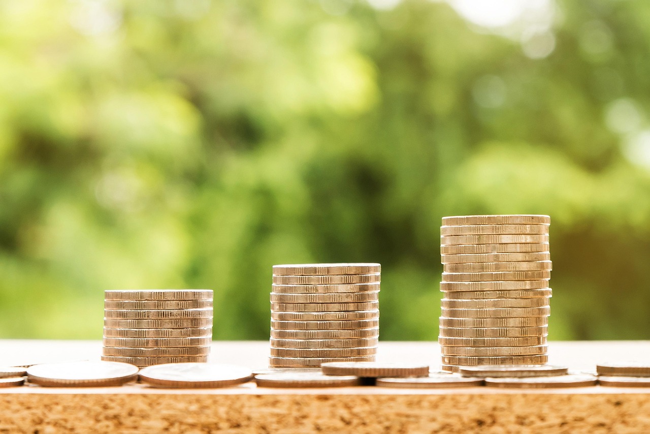 découvrez les principes clés du cash management : optimisez la gestion de votre trésorerie, améliorez la liquidité de votre entreprise et sécurisez vos flux financiers grâce à des solutions efficaces.