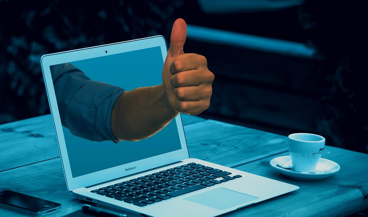 découvrez la signification et l'importance de la reconnaissance, ainsi que ses différents types et ses bienfaits dans la vie professionnelle et personnelle.