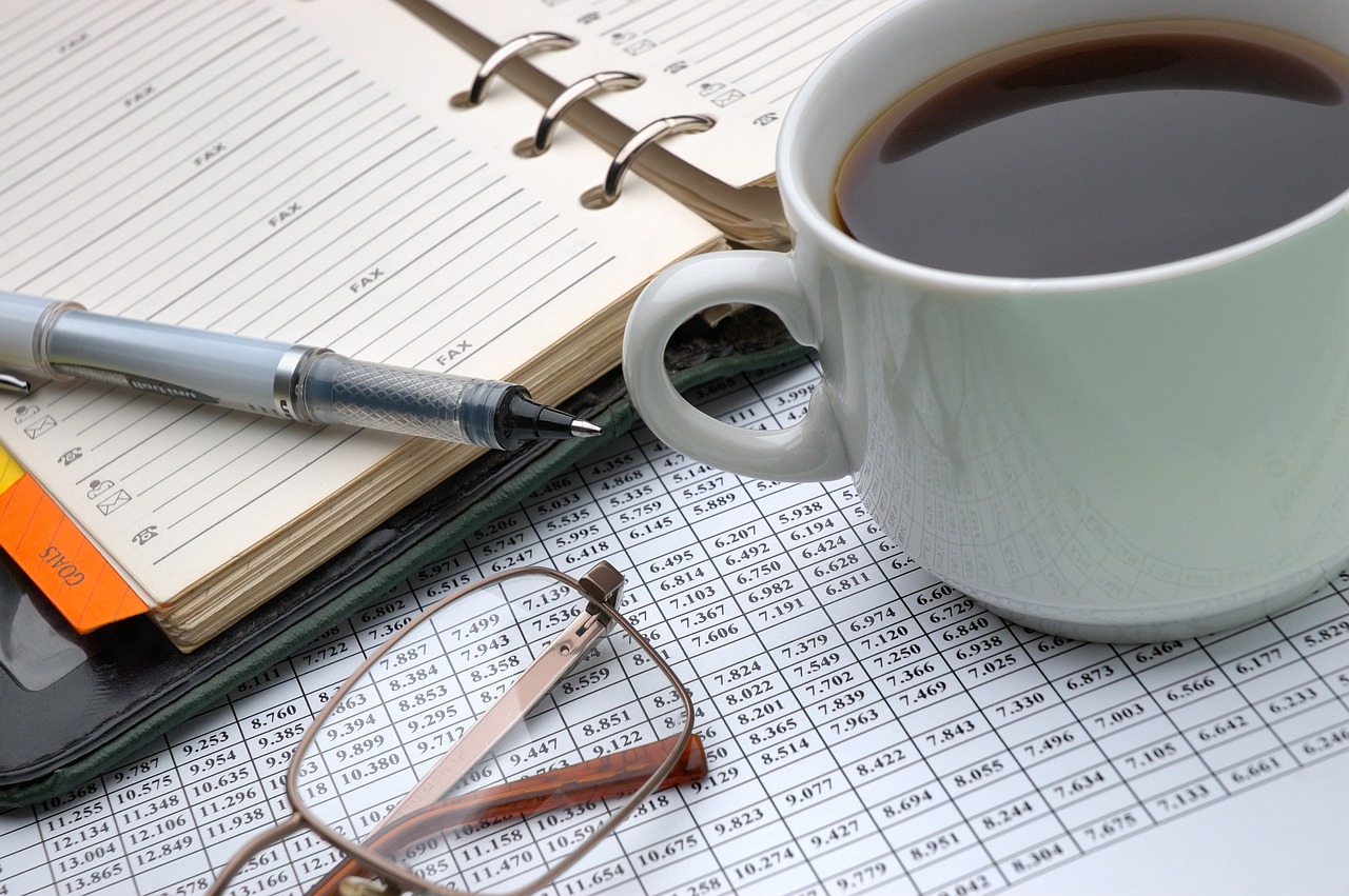 découvrez les méthodes essentielles et les outils modernes pour réaliser des prévisions commerciales précises. améliorez la prise de décision et optimisez la performance de votre entreprise grâce au business forecasting.